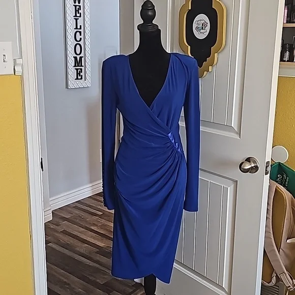 green emerald velvet dress JOSEPH RIBKOFF STRETCH TAFFETA WRAP DRESS – The Apple Tree main image 0